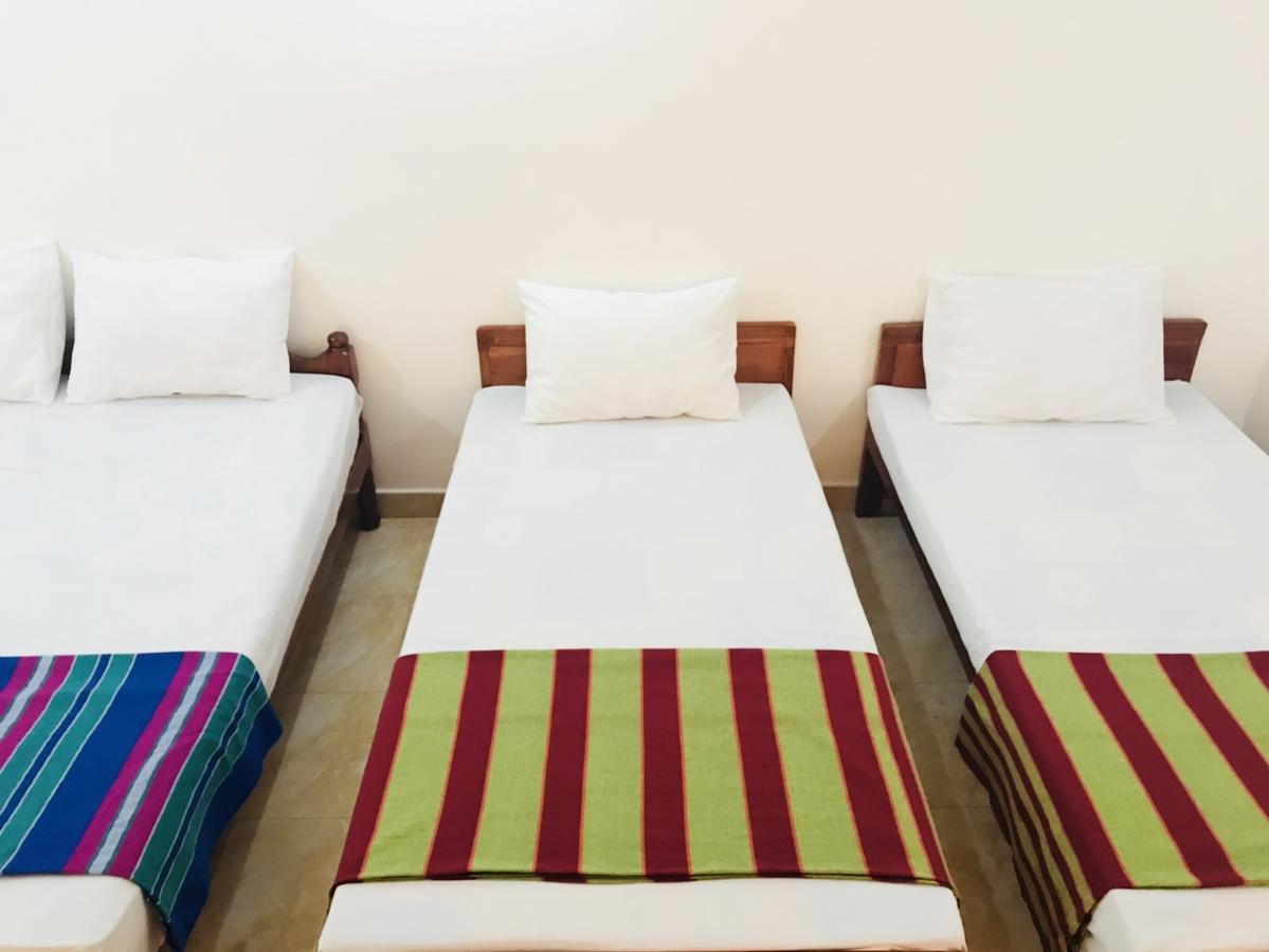 Emarald Holiday Homes Anuradhapura Esterno foto