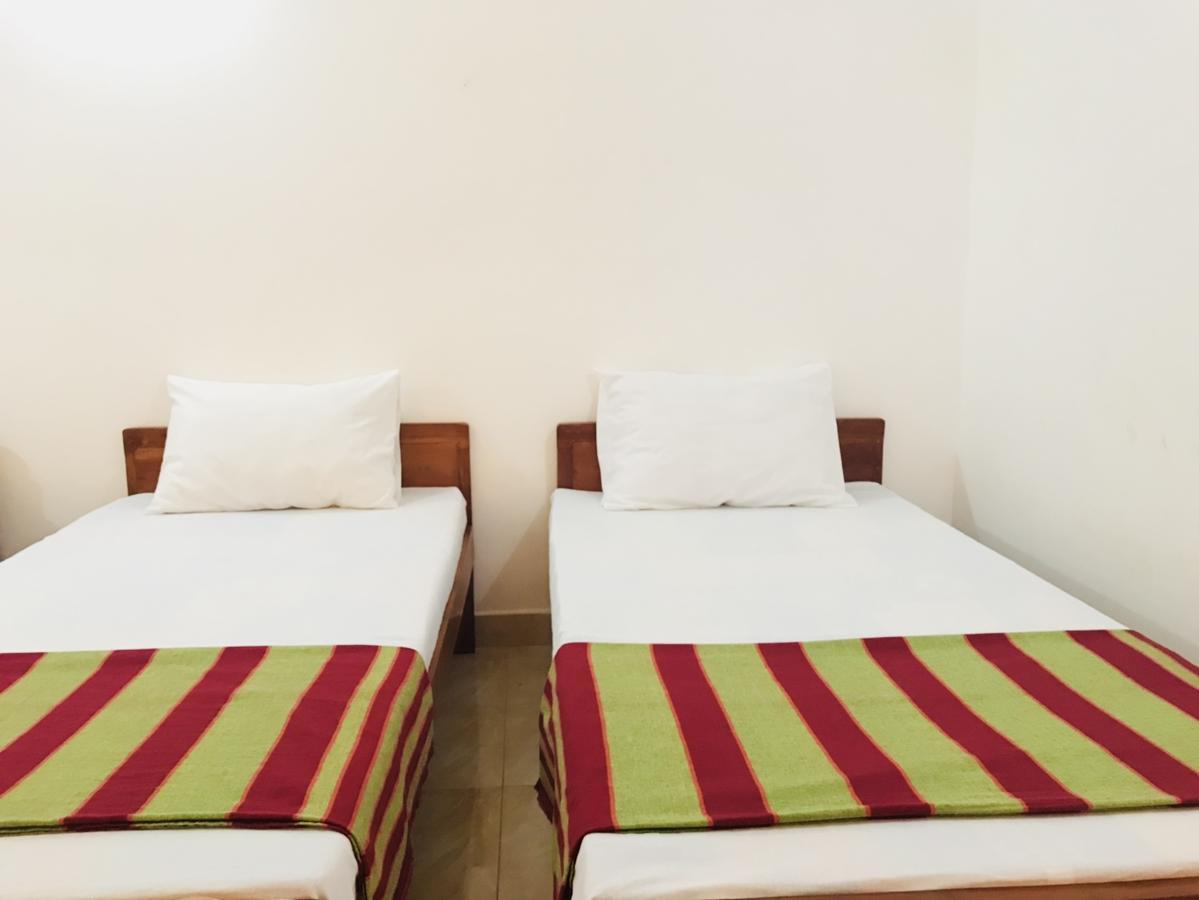 Emarald Holiday Homes Anuradhapura Esterno foto